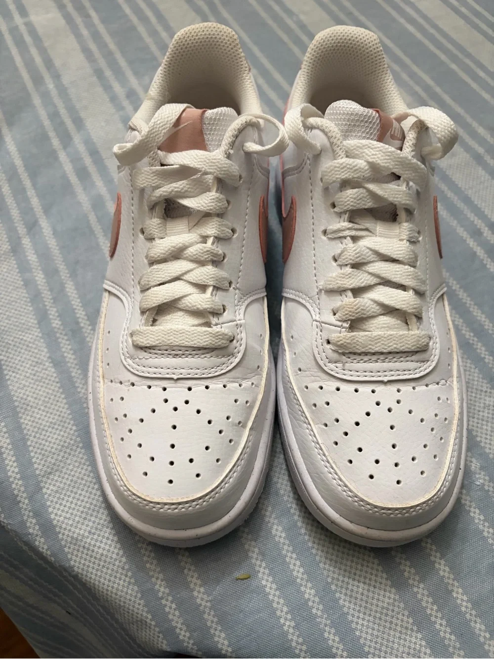 Nike Women’s White Sneakers with Rose Pink Swoosh